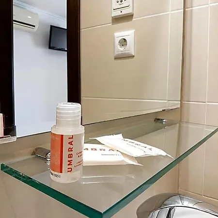 Residência S. Francisco Hotel *