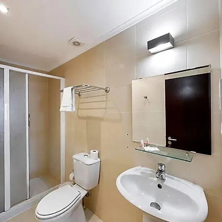 Residência S. Francisco Hotel