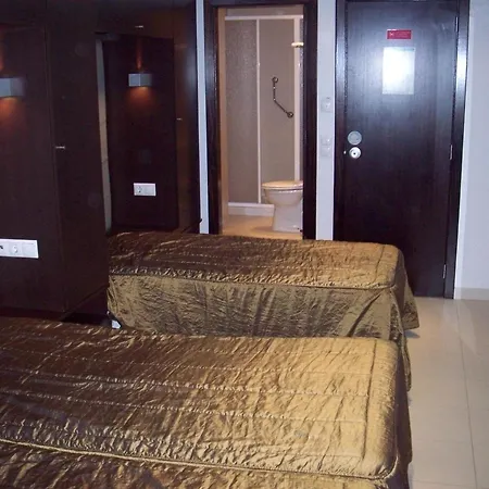 Hotel Residência S. Francisco *