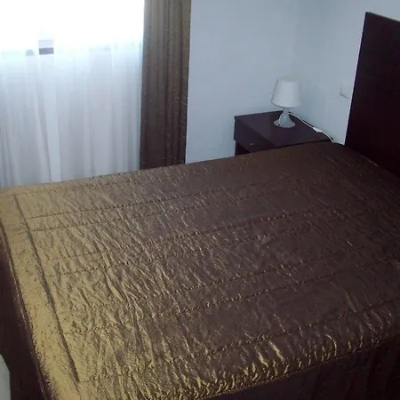 Residencia S. Francisco Hotel *
