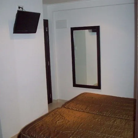 Residencia S. Francisco Hotel