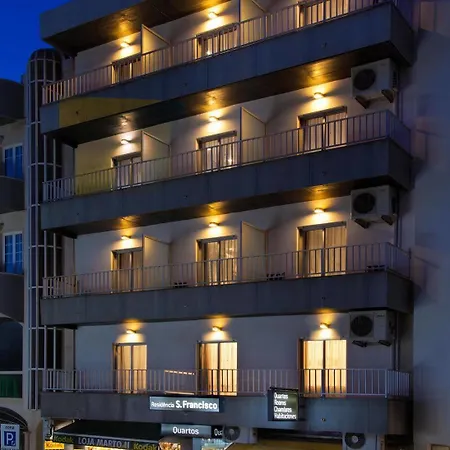 Residencia S. Francisco Hotel